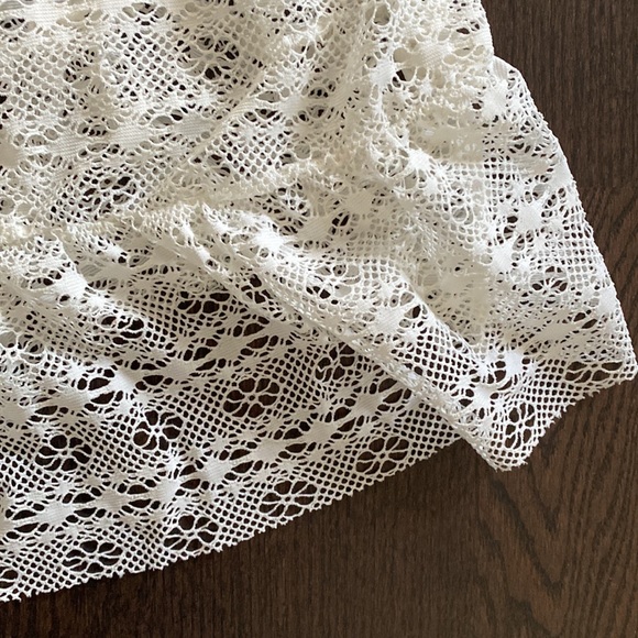 Ralph Lauren lace cover up - Picture 3 of 4